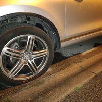 Ecologistas contra los coches que más gastan: un grupo organizado lleva meses desinflando las ruedas de los SUV en todo el mundo