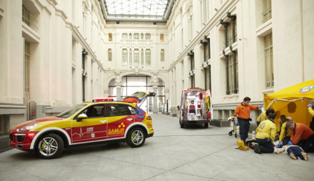 Porsche Cayenne SAMUR