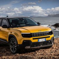 El Jeep Avenger es un B-SUV eléctrico con look aventurero, pero ideal para vivir en la ciudad