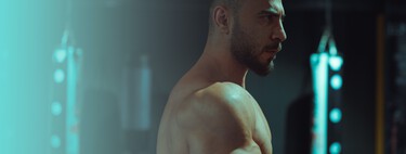 Tres formas diferentes de entrenar tus hombros con superseries y triseries