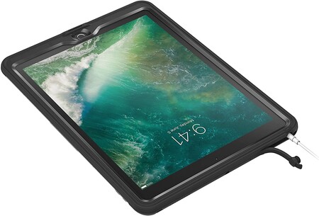 Lifeproof Nuud 02