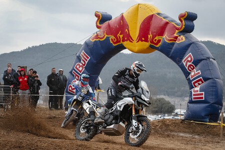 Triumph Tiger 900 Rally Ganadora Basella Race 002