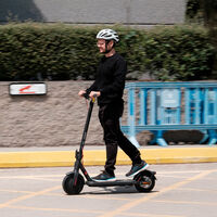 Si buscabas un scooter barato, aquí está: el Xiaomi Electric Scooter 4 revienta su precio en Carrefour