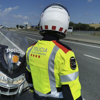 Bailaba sobre una scooter para grabar el último vídeo viral de TikTok, pero ha acabado pillada y con multa