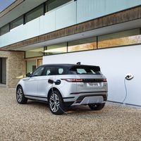 Jaguar Land Rover quiere tener su primer coche de hidrógeno en 2025, un SUV similar al Evoque