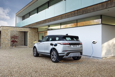 Jaguar Land Rover quiere tener su primer coche de hidrógeno en 2025, un SUV similar al Evoque