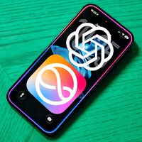 Apple sabe que está muy detrás de ChatGPT y Google; su solición: convertir a Siri en un chatbot con ayuda de Gemini