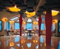 Restaurante Red Sea Star en las profundidades del Mar Rojo