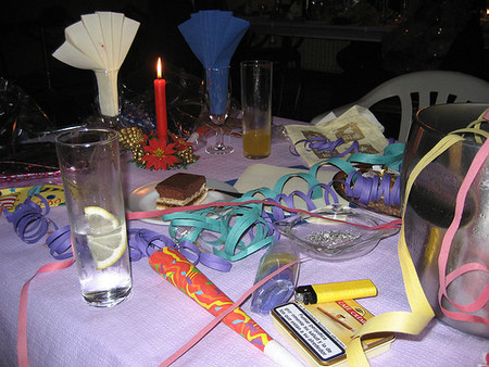 Fiestas temáticas en casa, ahorra dinero esta Nochevieja