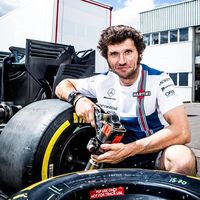 Guy Martin se pasa a la Fórmula 1: en Spa Francorchamps trabajará como mecánico de Williams 