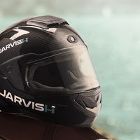 Jarvish X-AR: el primer casco de moto con Alexa, cámaras 360º y HUD para evitar distracciones