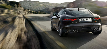 Jaguar confirma versiones más deportivas del F-Type Coupé