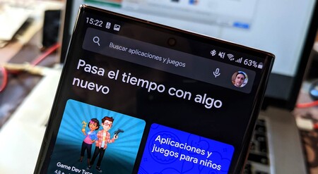 El nuevo diseño de Google Play Store comienza a estar disponible: adiós al menú lateral