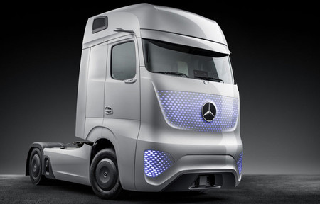 Mercedes-Benz Future Truck 2025
