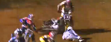 Este piloto ha salvado la vida milagrosamente. Tuvo suerte de que su casco usaba una tecnología que la mayoría no llevan 