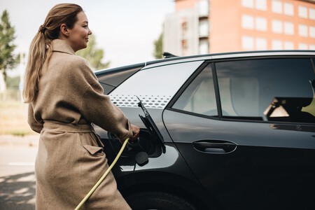 Faltan cargadores rápidos