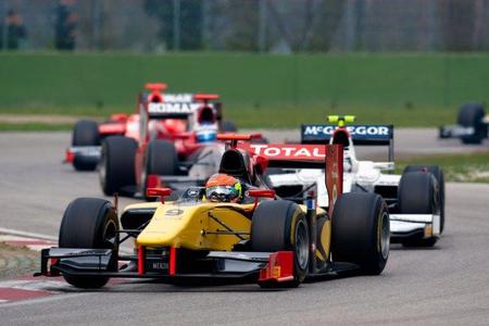 GP2 Asia Series 2011 Imola: Victoria de Romain Grosjean y buena carrera de Dani Clos