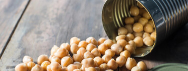 Estas son todas las proteínas que ofrece una lata de garbanzos y nueve recetas fáciles para aprovecharlas 