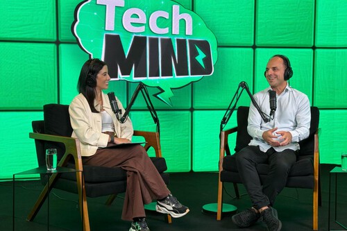 Joyce Macedo e Renato Citrini em gravação do 1º episódio do Tech Mind | Foto: Divulgação/Webedia