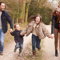 Los mejores 25 planes familiares para hacer con tus hijos en 2020