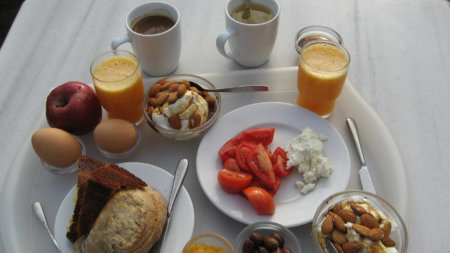 Para adelgazar: desayuna después de despertar