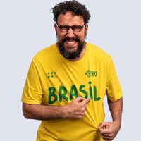 Camisa do Brasil da CazéTV fica muito mais barata em saldão do Mercado Livre 