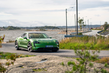 11 coches eléctricos de más de 70.000 euros: selección de coches cero emisiones con etiqueta CERO