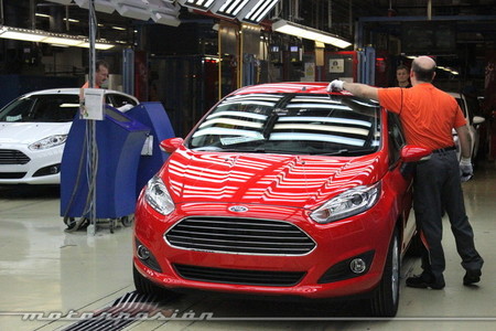 Ford Colonia 2014