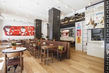 Si lo que te gusta es el picoteo e ir de cañas, Tapa Tapa es tu nuevo local en Madrid