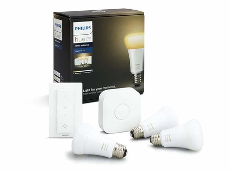 Bombillas inteligentes de oferta en Amazon: kit de tres bombillas Led Philips Hue White Ambiance con puente y mando por 78 euros