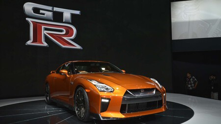 Nissan Gt R 7