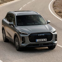 Probamos el Ebro S900: habría que gastarse mucho más dinero para comprar otro coche que ofrezca lo que este SUV con ADN español 