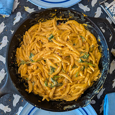 La cena de cuatro ingredientes que hago cuando estoy demasiado cansado para cocinar (desde que vi este mismo titular en una web yanqui) 