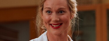 "Es una de las mejores películas malas que hay". Laura Linney defiende un alocado espectáculo de ciencia ficción deudor de 'Parque Jurásico'