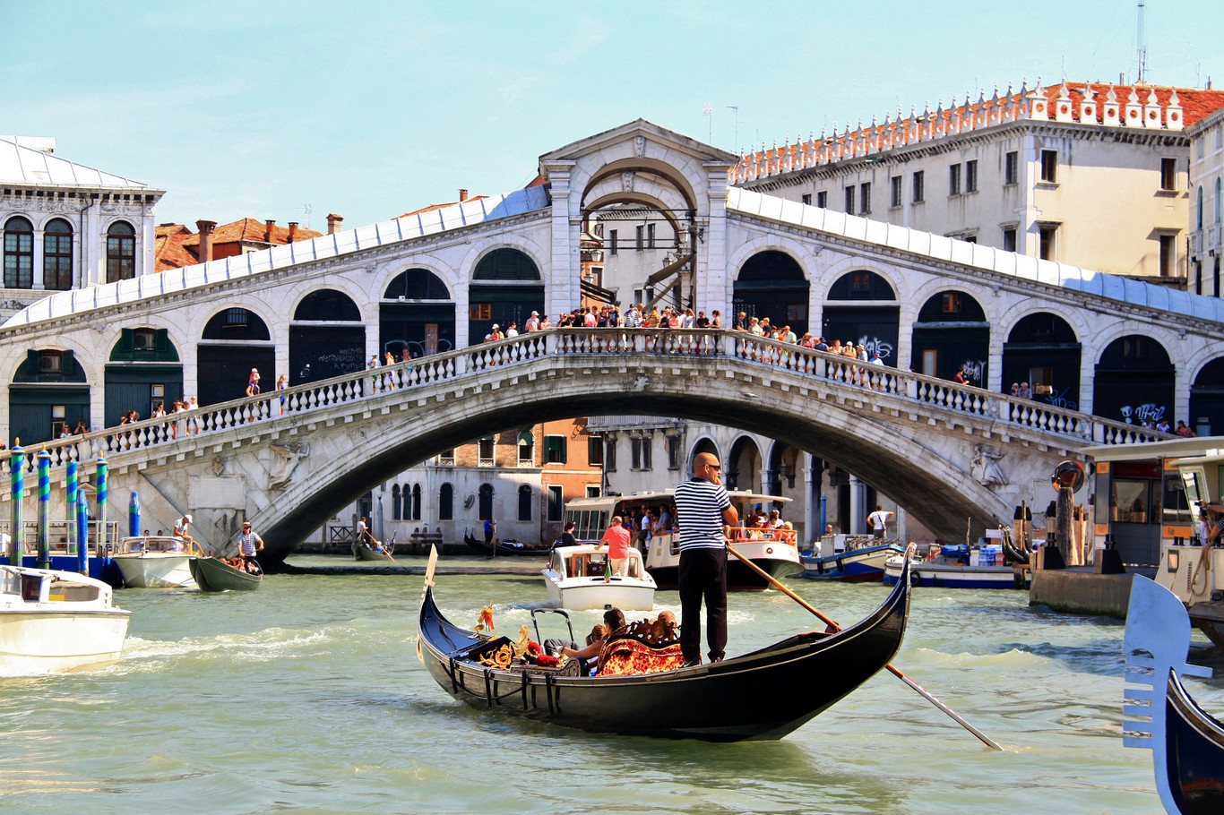 Venecia: del más antiguo al más polémico, los cuatro puentes del Gran Canal