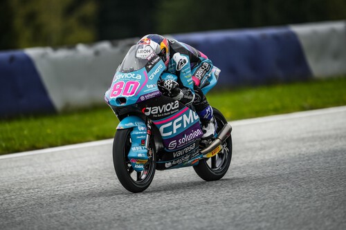 David Alonso manda a dormir el mundial de Moto3 con una remontada espectacular y una desgracia de Iván Ortolá