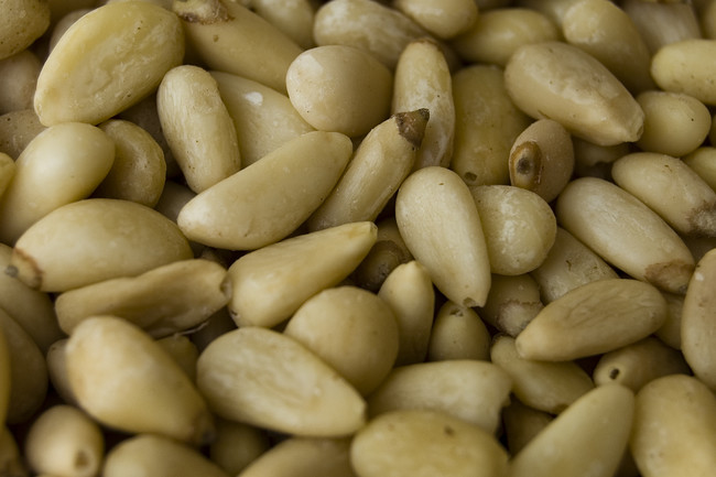 Shelled Pine Nuts