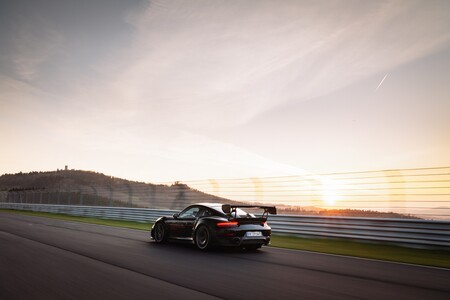 Porsche 911 Gt2 Rs Mathey Racing Nurburgring 003