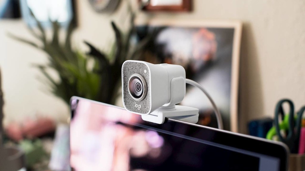 Logitech presenta su nueva cámara web StreamCam para los amantes de las redes sociales