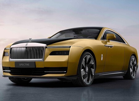 Rolls-Royce Spectre 2024, el primer modelo 100% eléctrico de la firma británica está listo para triunfar