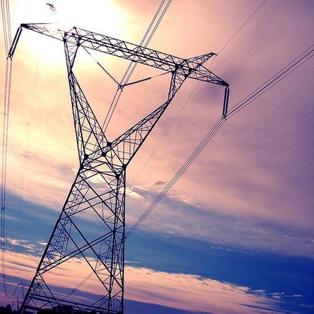 Acuerdo in extremis para que no suba la electricidad