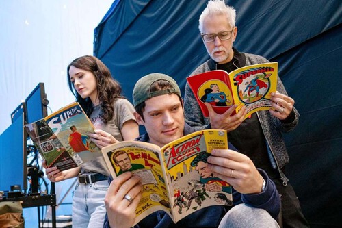 El Dcu De James Gunn Esta Casi Seguro Ceo De Netflix Confirma Que No Habra Cambios En La Estructura De Warner Compressed