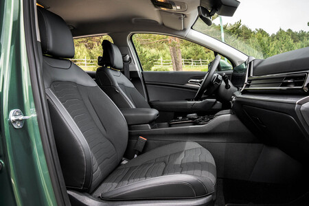 Kia Sportage Phev asientos delanteros