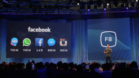 Facebook se plantea permitir a las empresas contactar con clientes mediante WhatsApp