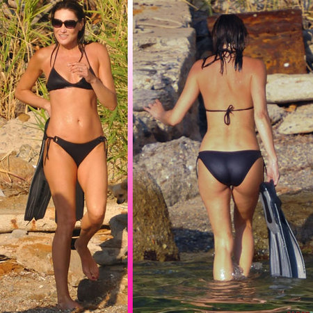 Carla Bruni se deja ver en bikini