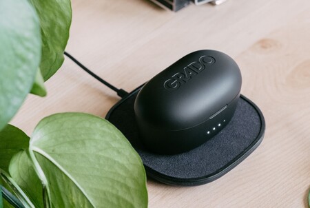 Product Editorial Gt220