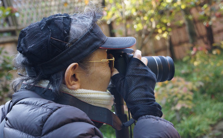 Sentencia pionera en Europa: una abuela deberá borrar las fotos de sus nietos en redes sociales por la ley de protección de datos 