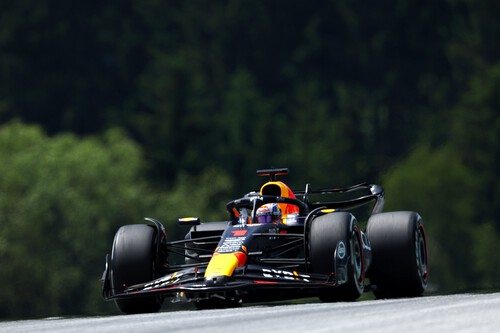 Max Verstappen vuelve a pasar el rodillo en Austria y Carlos Sainz pierde el podio contra Sergio Pérez