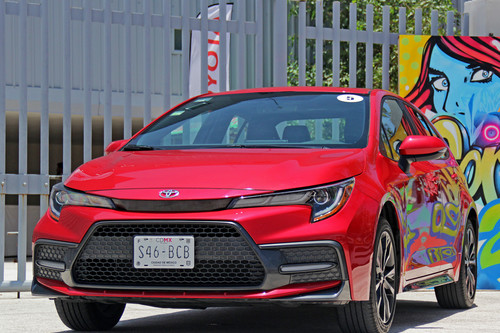 Toyota Corolla Hybrid y SE 2020, roadtrip: ¿Es grande la diferencia de consumo entre ambos?