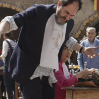 Esta es la maravillosa expresión que dicen los catalanes cuando se enfadan y te quieren bien lejos. Solo la entienden ellos 